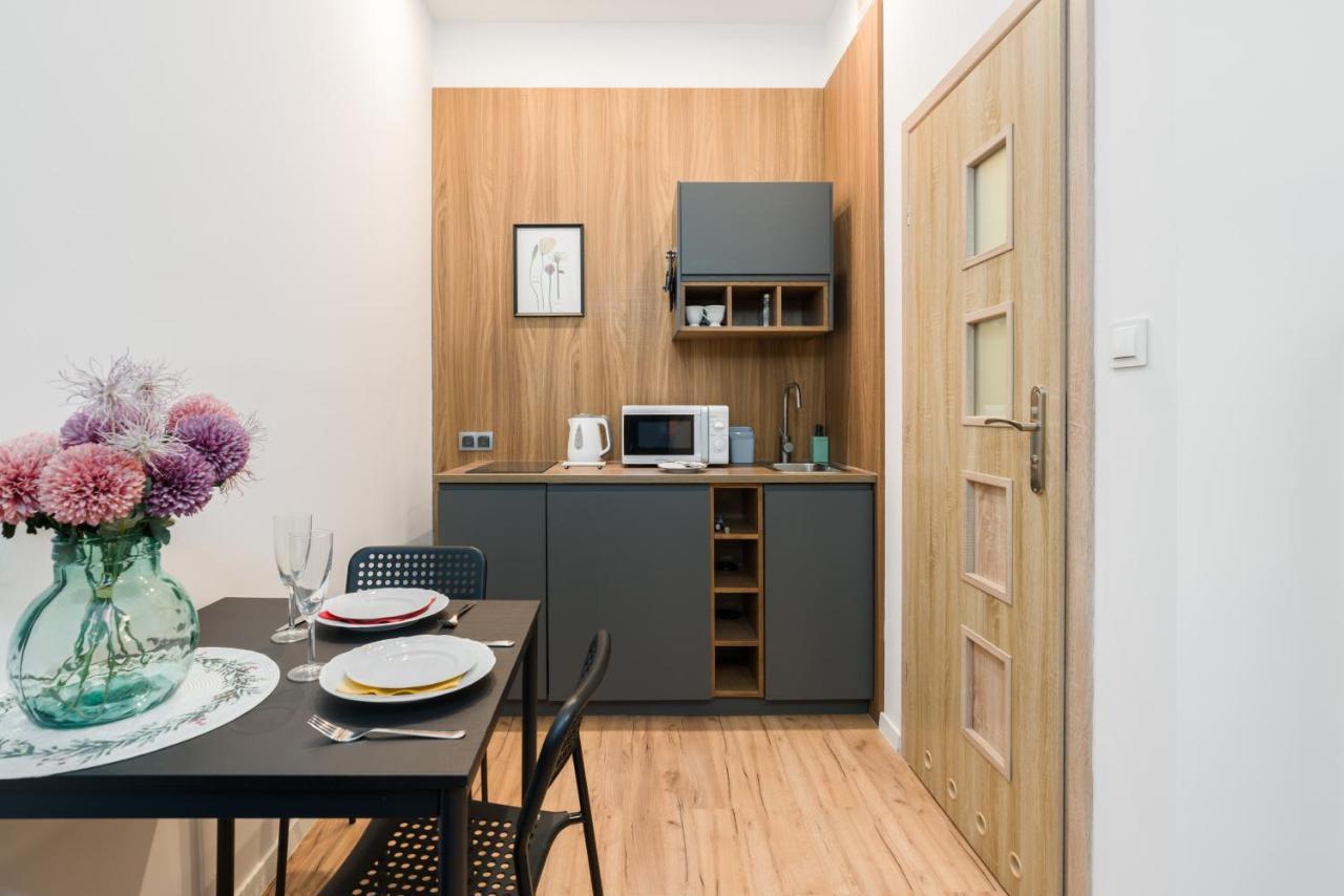 Kwiatowa Apartments Poznan City Center By Noclegi Renters Eksteriør bilde